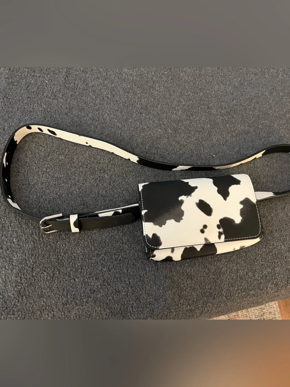 Jessica Simpson Cow Print Belt Waist Bag Sz L/XL